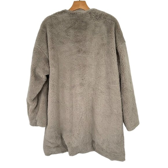 Listicle Women's Faux Fur Coat size Medium Light gray open - Picture 6 of 7